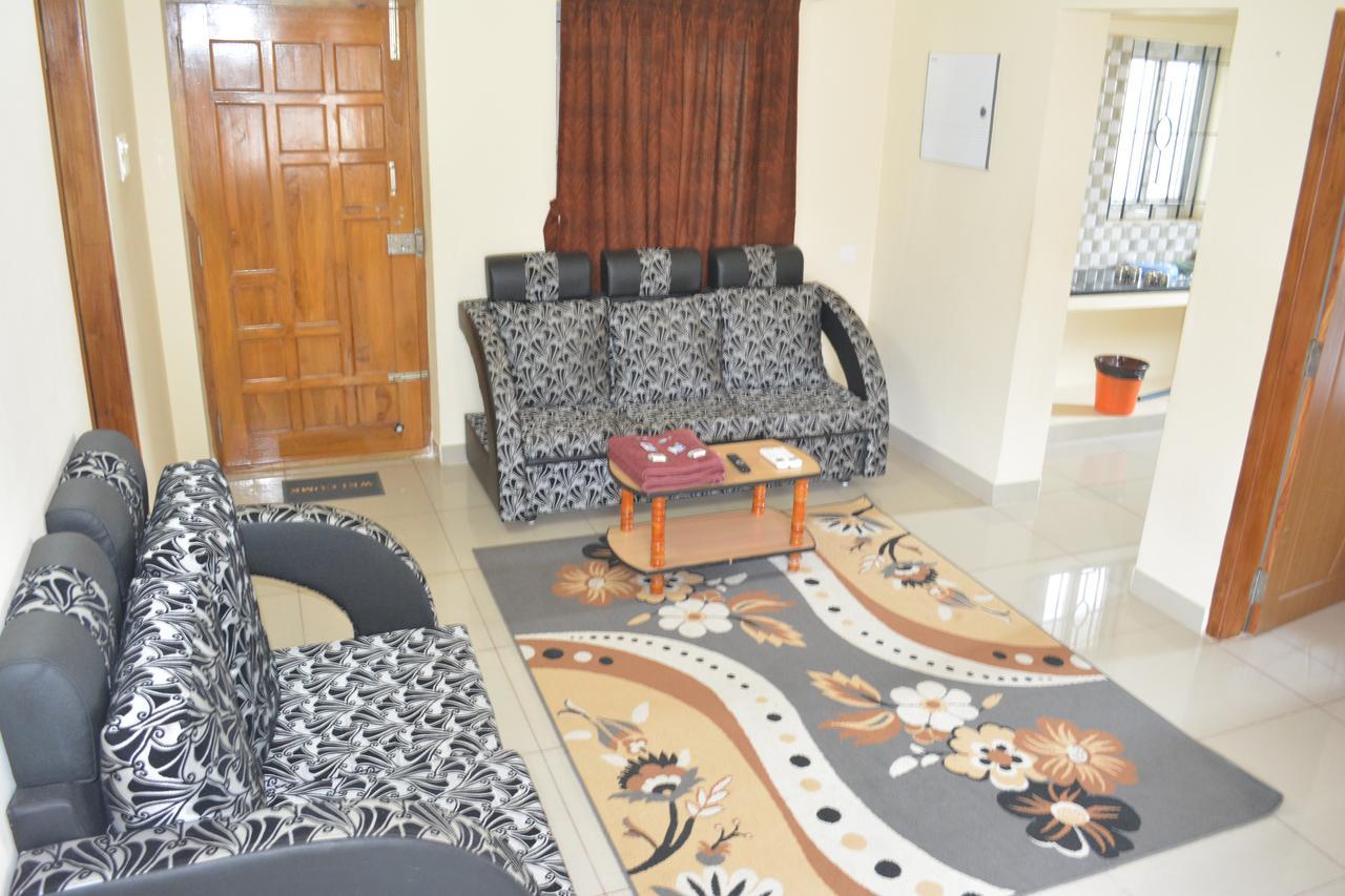 Jp Nivaas Guest House Mayiladuthurai Exteriör bild
